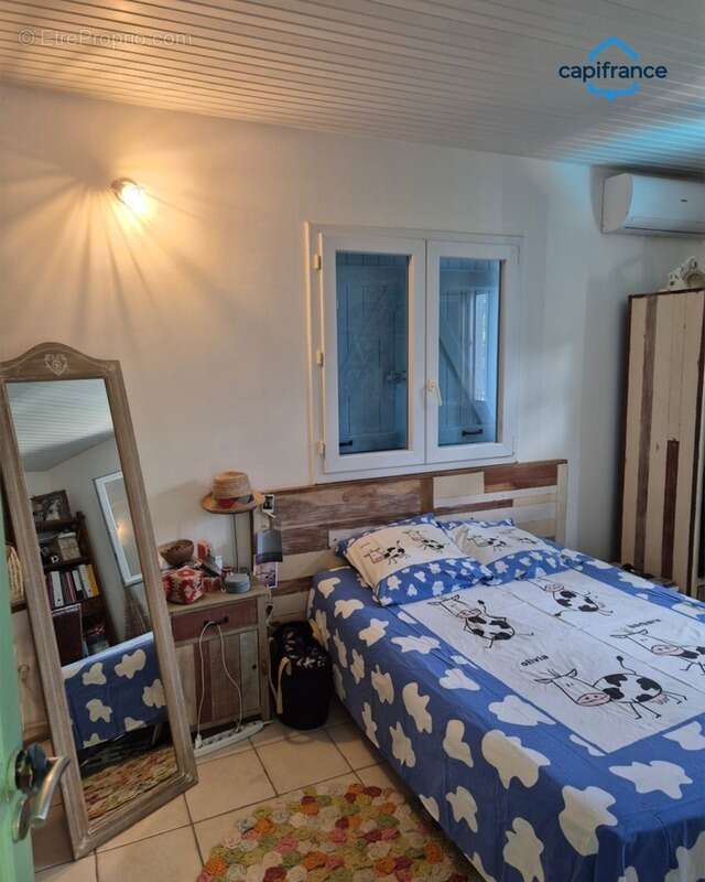 Maison à LES TROIS-ILETS