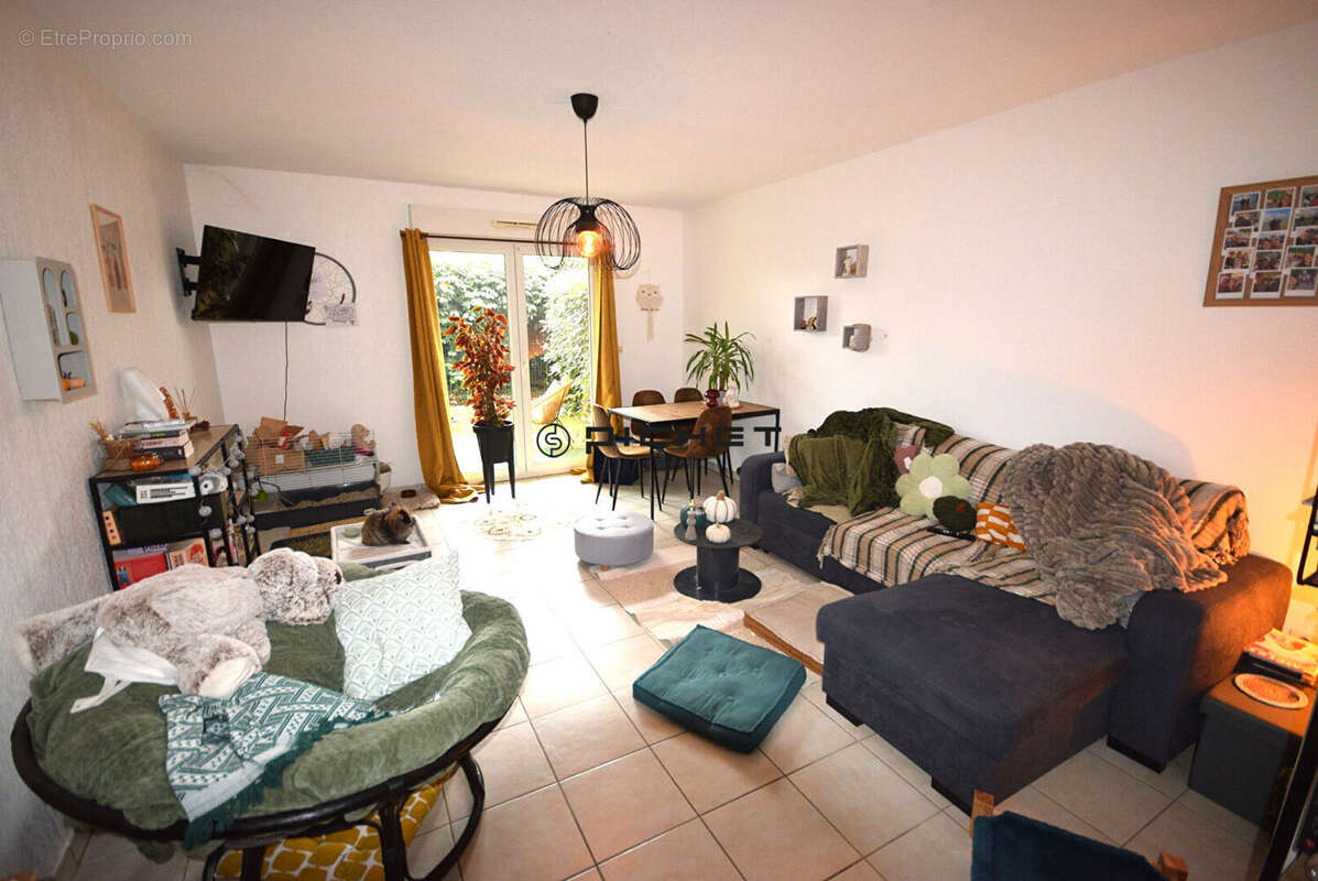 Appartement à CHAURAY