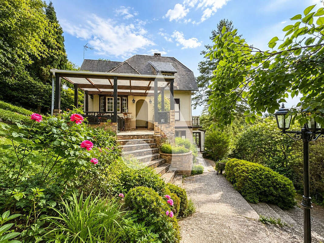 Maison à ESBLY