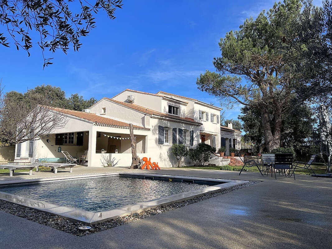 Maison à ROCHEFORT-DU-GARD