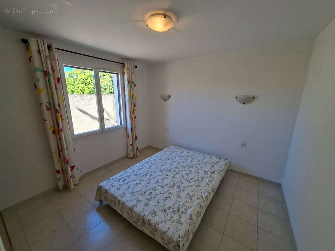Maison d'exception à vendre à Pertuis - 7 pièces, 5 chambres, grand terrain - photo 17