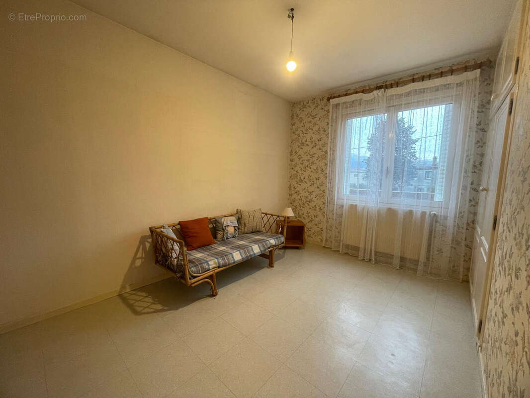 Maison à ECHIROLLES