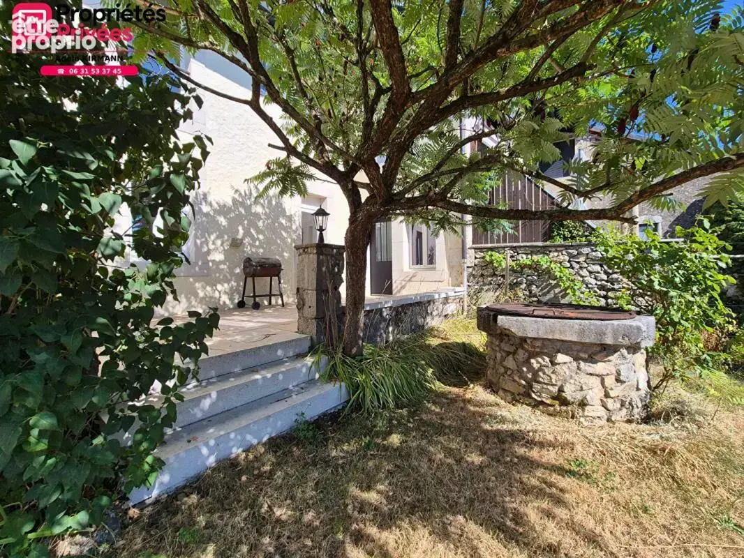 À vendre Collonges 01550 - Maison en pierre rénovée 4 chambres avec jardin et garage - photo 8