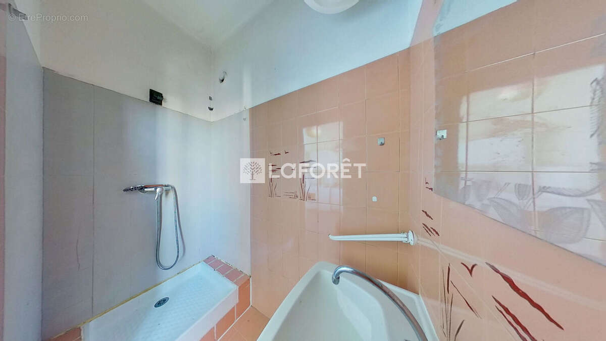 Appartement à LYON-8E