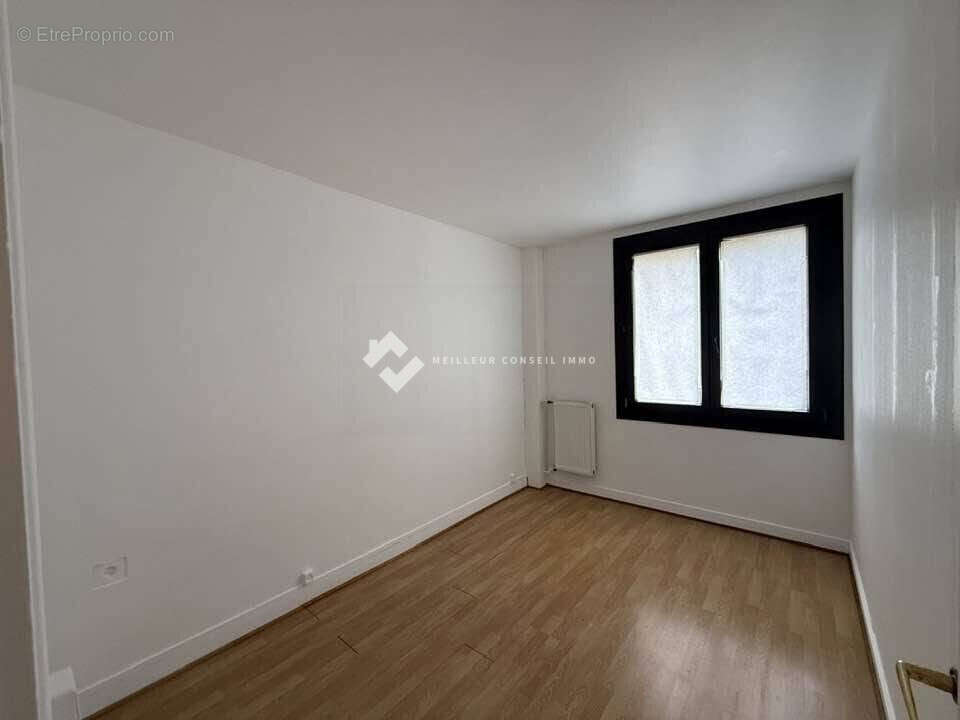 Appartement 64 m² à Ivry-Sur-Seine  - photo 8