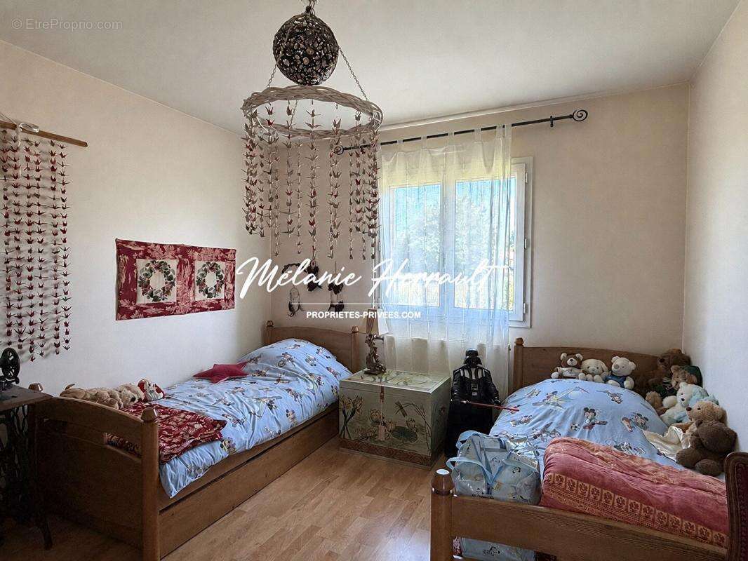 Maison à FILLE