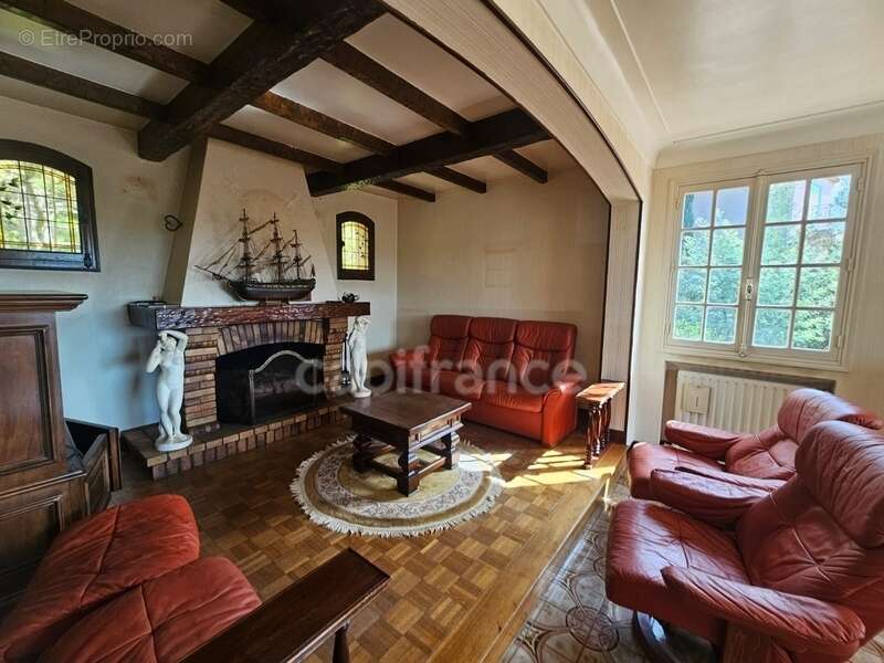 Maison à vendre 5 pièces AGAY (83), jardin, garage, deux studios !! - photo 4