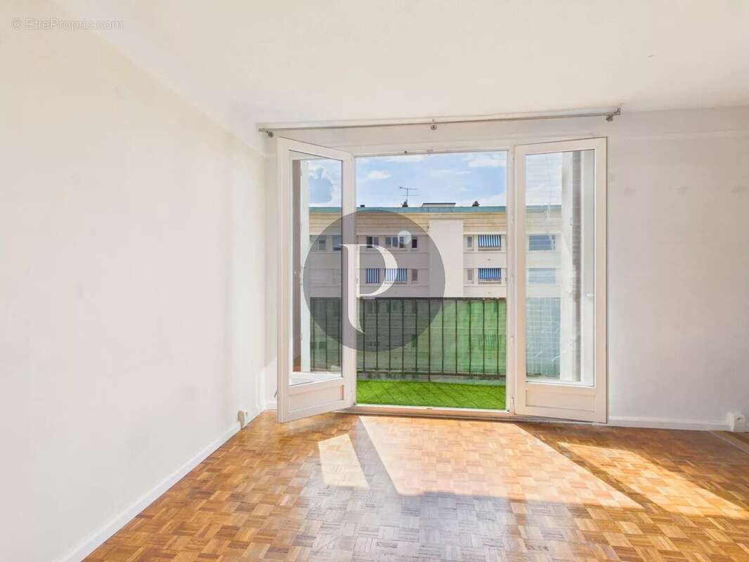 EXCLUSIVITE - Appartement lumineux de 2 pièces - 43 m² - photo 3