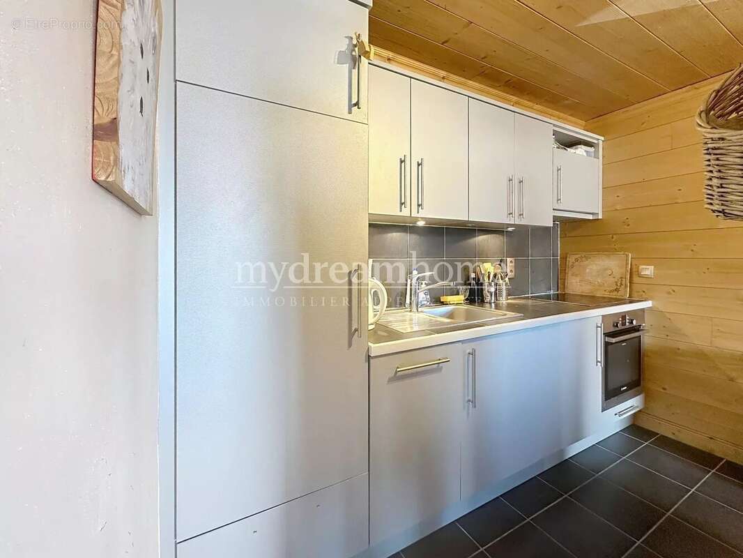 Appartement à CREST-VOLAND