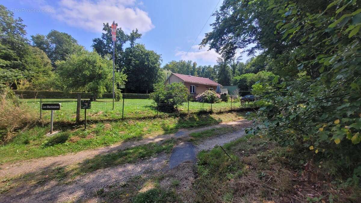 Photo 2 - Maison à SAINT-AQUILIN-DE-CORBION