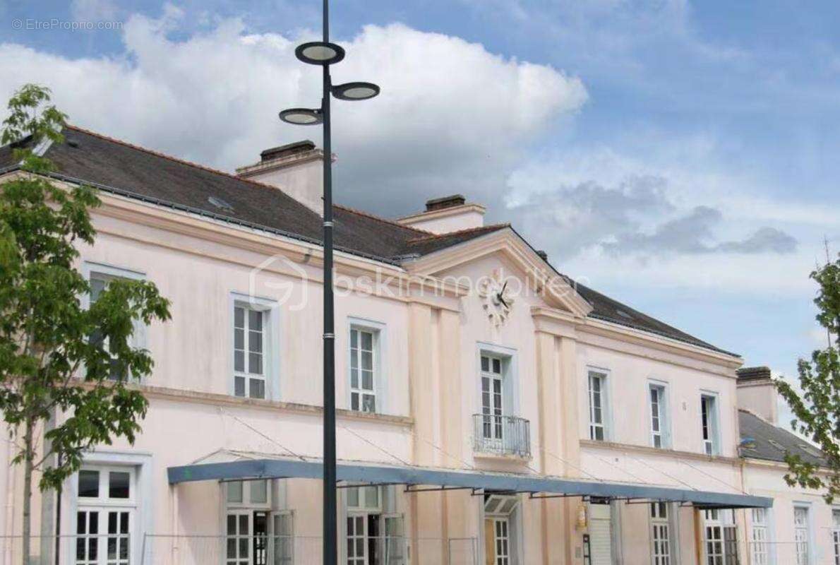 Place de stationnement extérieur - photo 2