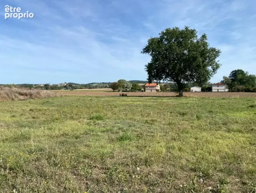 Terrain 1 320 m² à vendre à Bioule (82800) - photo 2