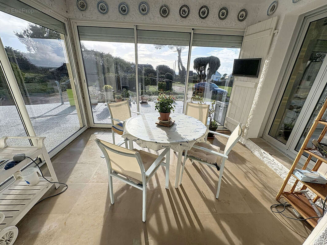 Maison à LE POULIGUEN