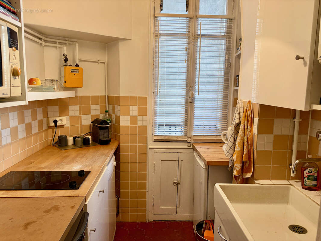 Appartement à PARIS-12E