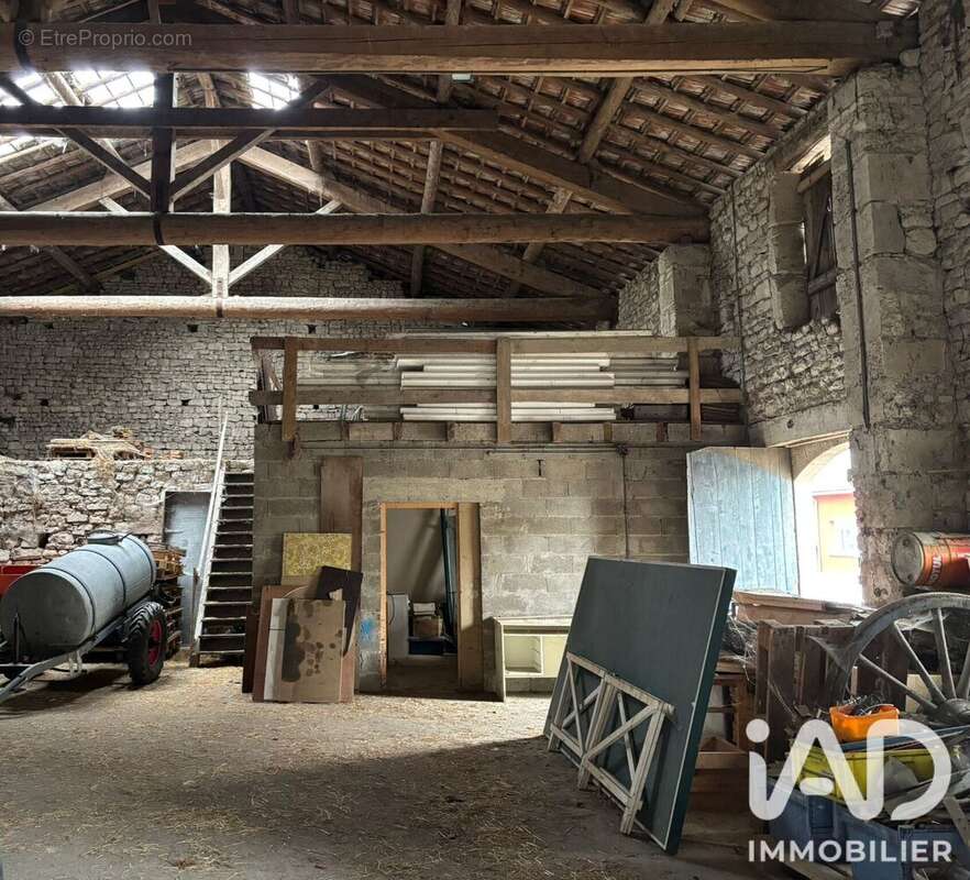 Maison 336 m² à Baudignecourt  - photo 5