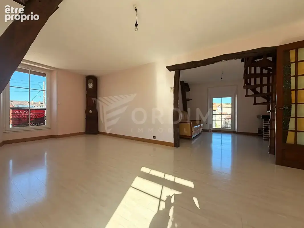 Appartement à JOIGNY