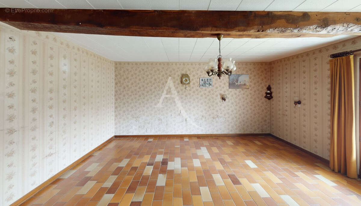 Maison à PREFONTAINES