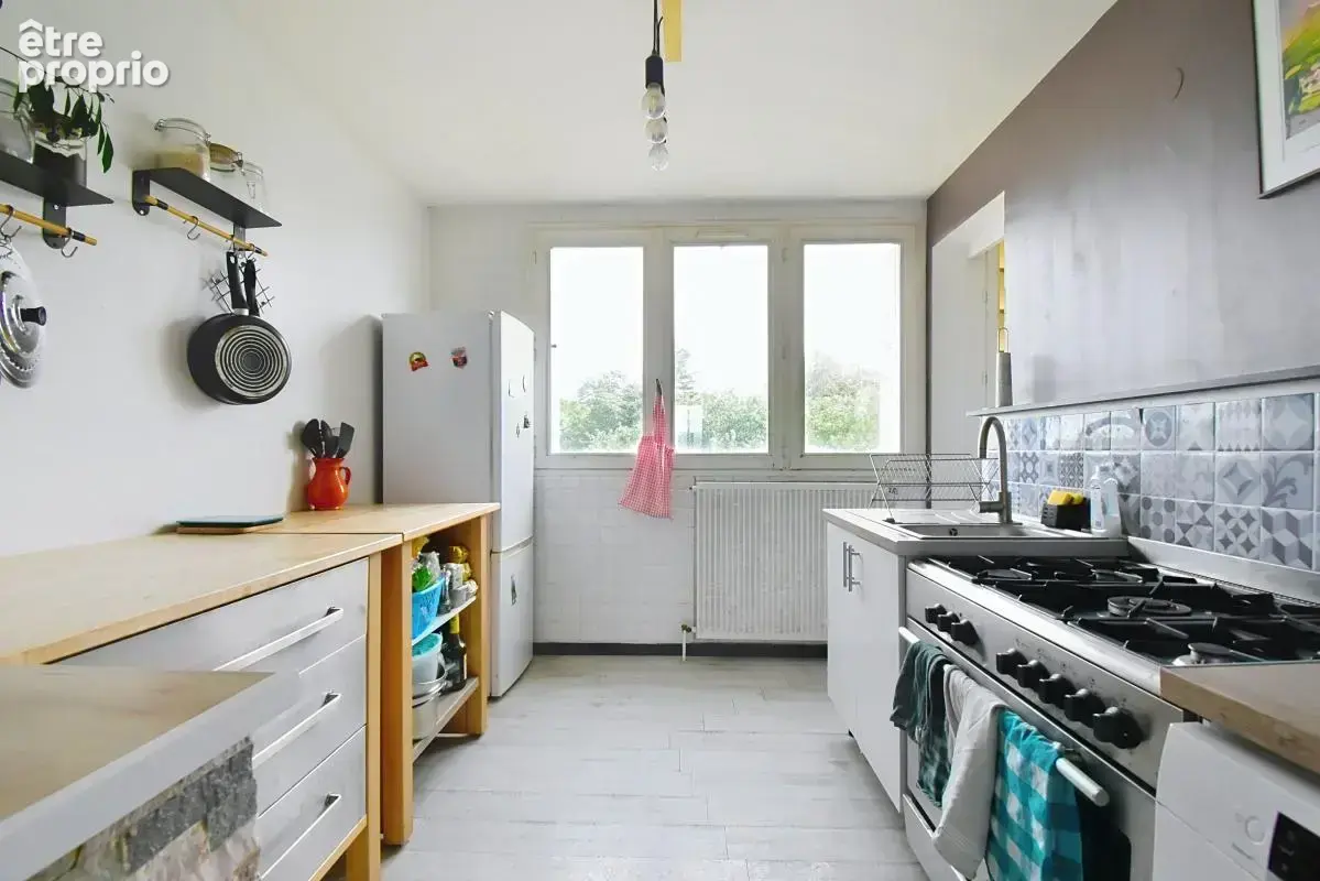 Châteauvert – appartement 75 m² – 3 chambres – balcon – parking - photo 4