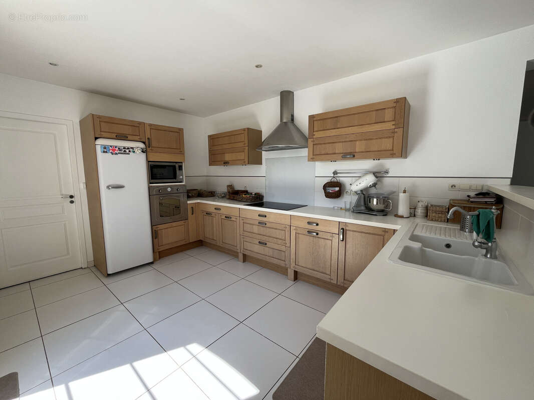 Maison à BRIARRES-SUR-ESSONNE