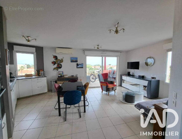 Photo 1 - Appartement à SAINT-LAURENT-DE-LA-SALANQUE