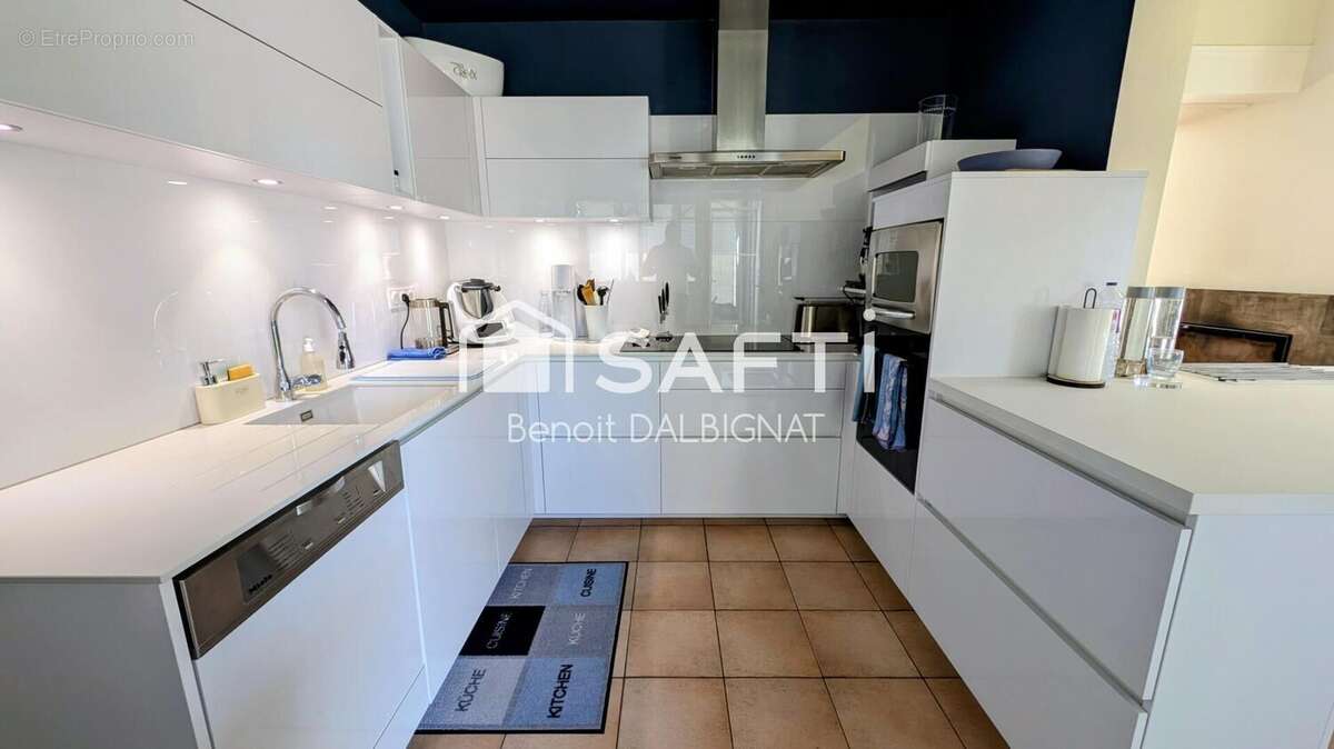 Maison 290 m² à Tours  - photo 6