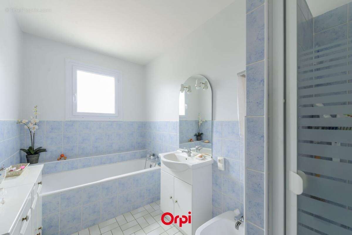 Maison à L&#039;HOUMEAU