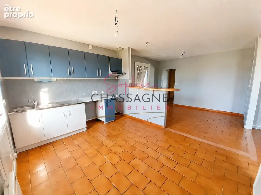 Propriété en pierre avec 2 logements sur 8718 m2 de terrain. - photo 20