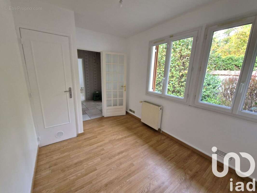 Photo 7 - Maison à VARENNES-JARCY