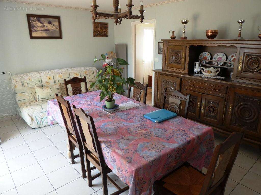 Maison à BUBRY