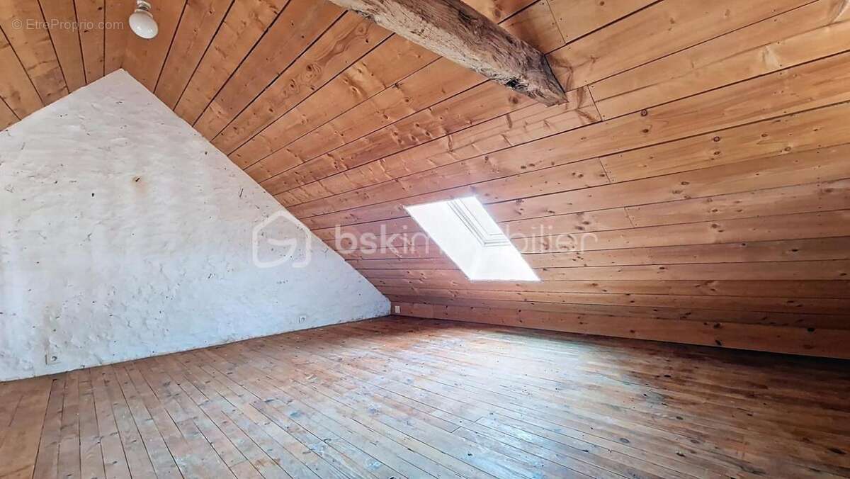 Maison à MONTMIRAIL