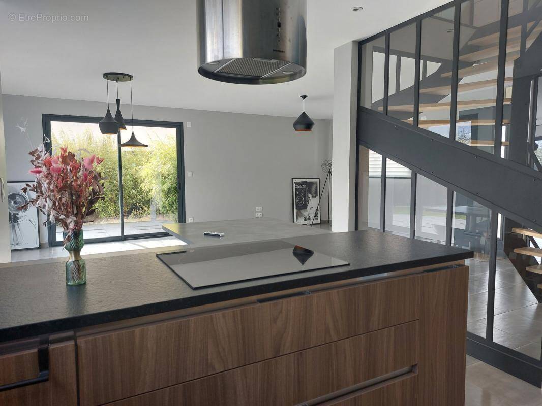 Maison à SARGE-LES-LE-MANS