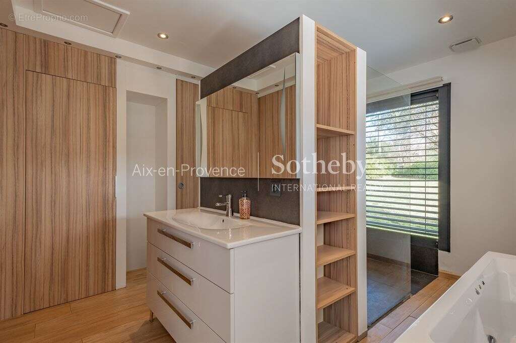 Maison à AIX-EN-PROVENCE