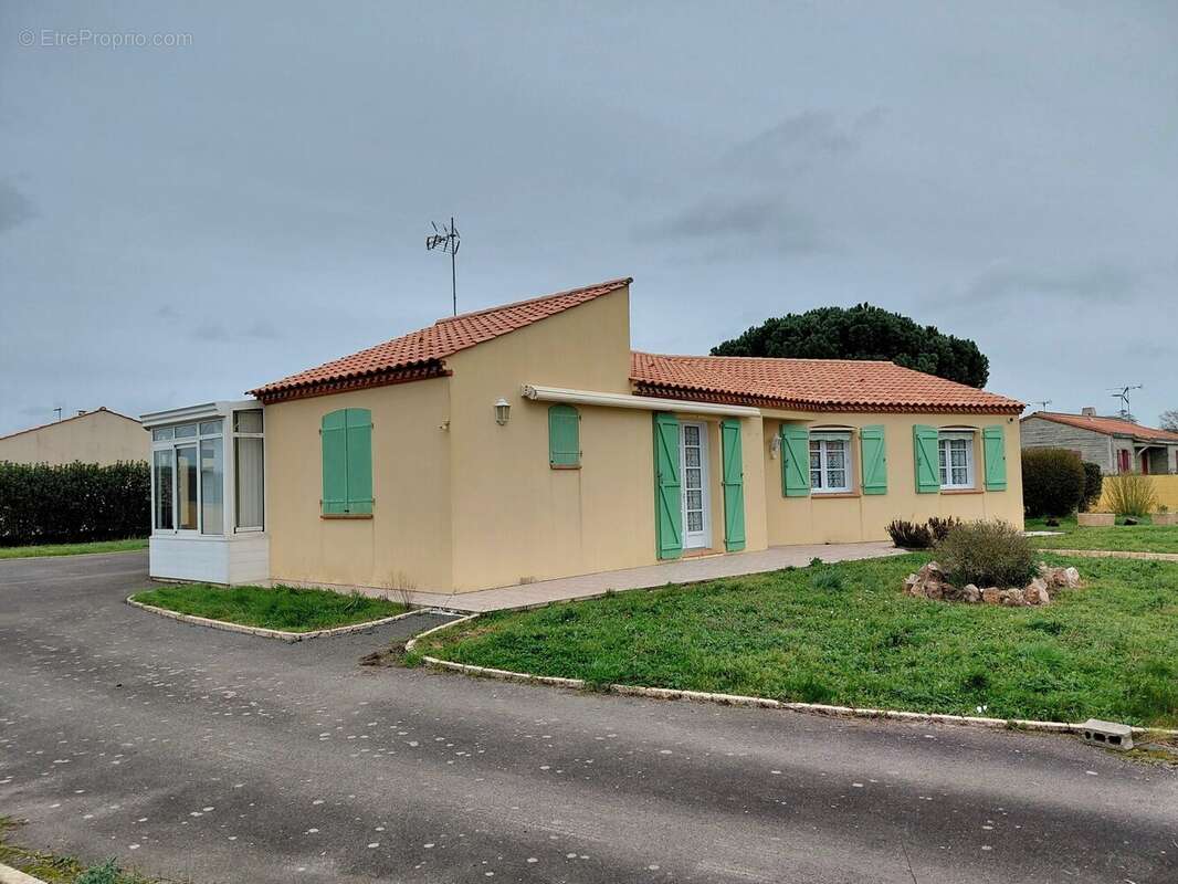 Maison à FALLERON