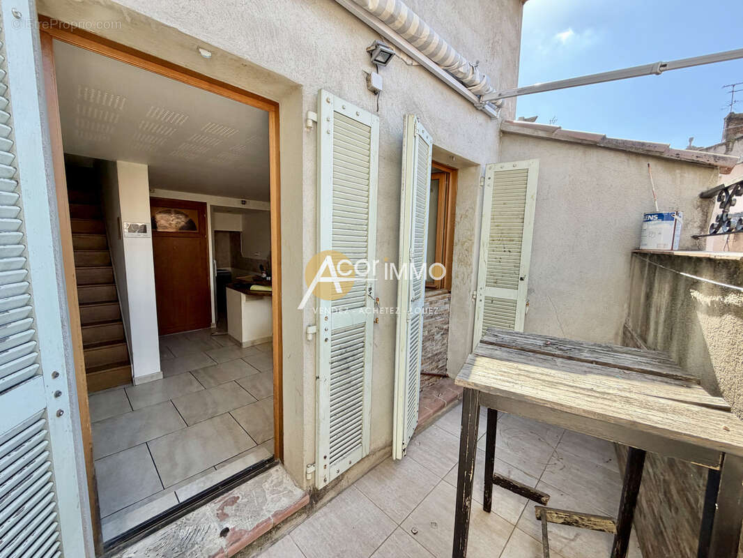 Immeuble de rapport avec 3 appartements - photo 2