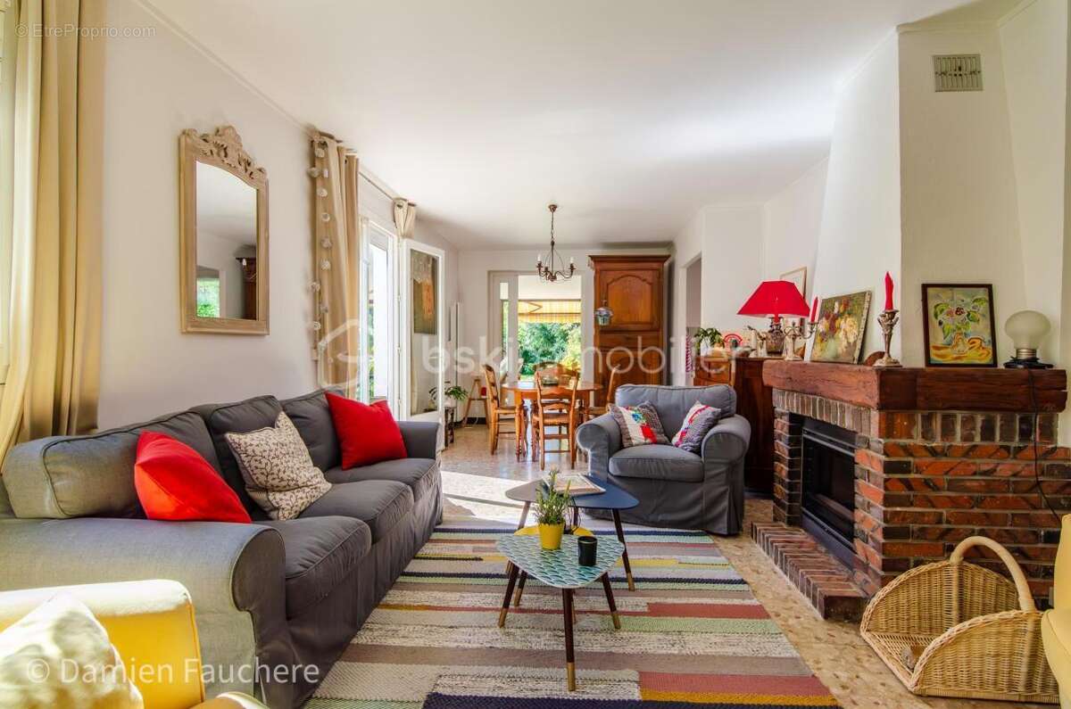 Maison familiale de plain-pied majoritairement avec véranda et jardin au calme ! - photo 27