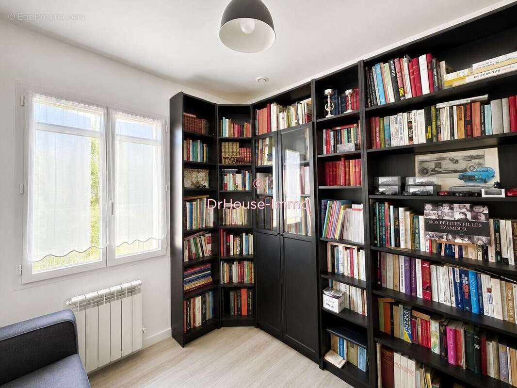 Maison 107 m² à Marsac-Sur-L'isle  - photo 9