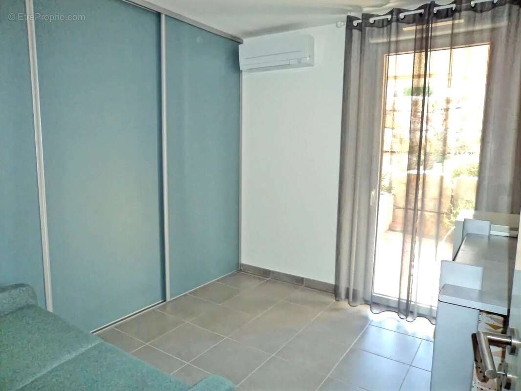 Appartement à LATTES