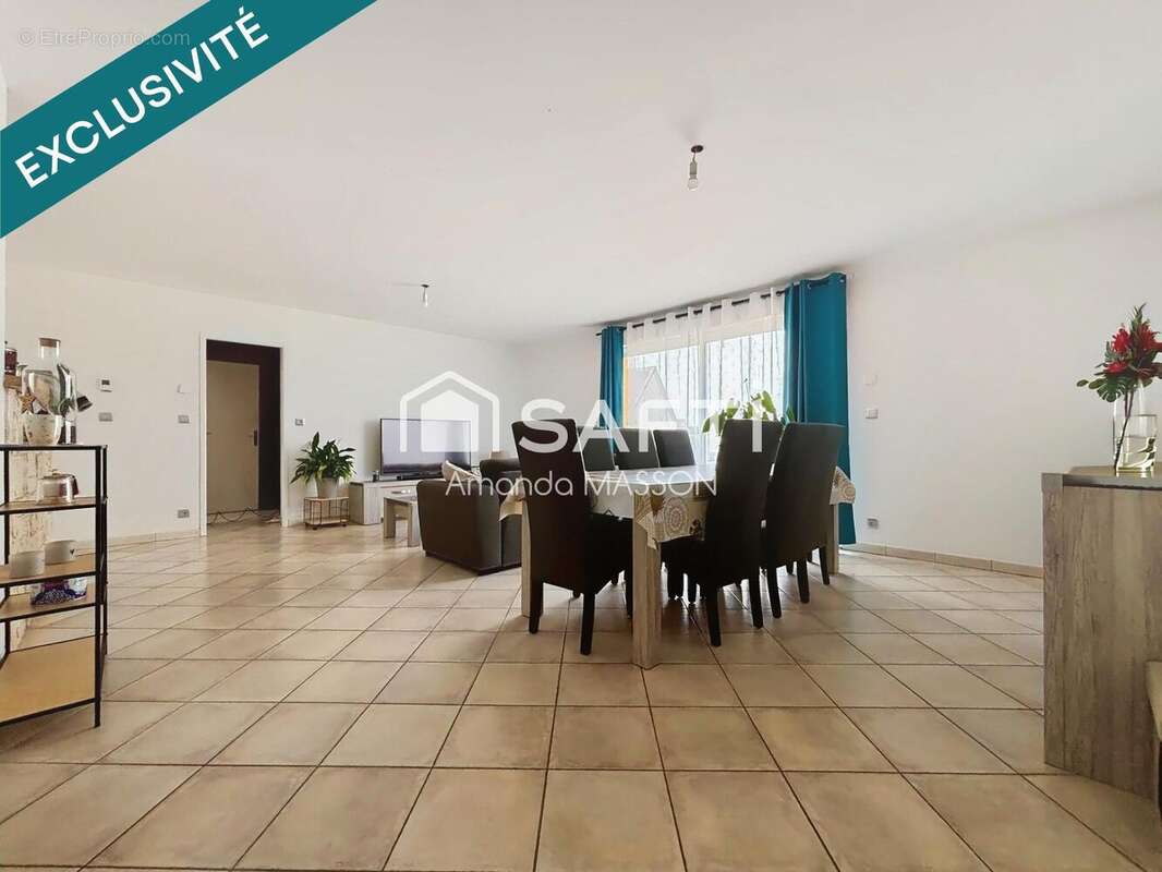 Photo 2 - Maison à LA CROISILLE