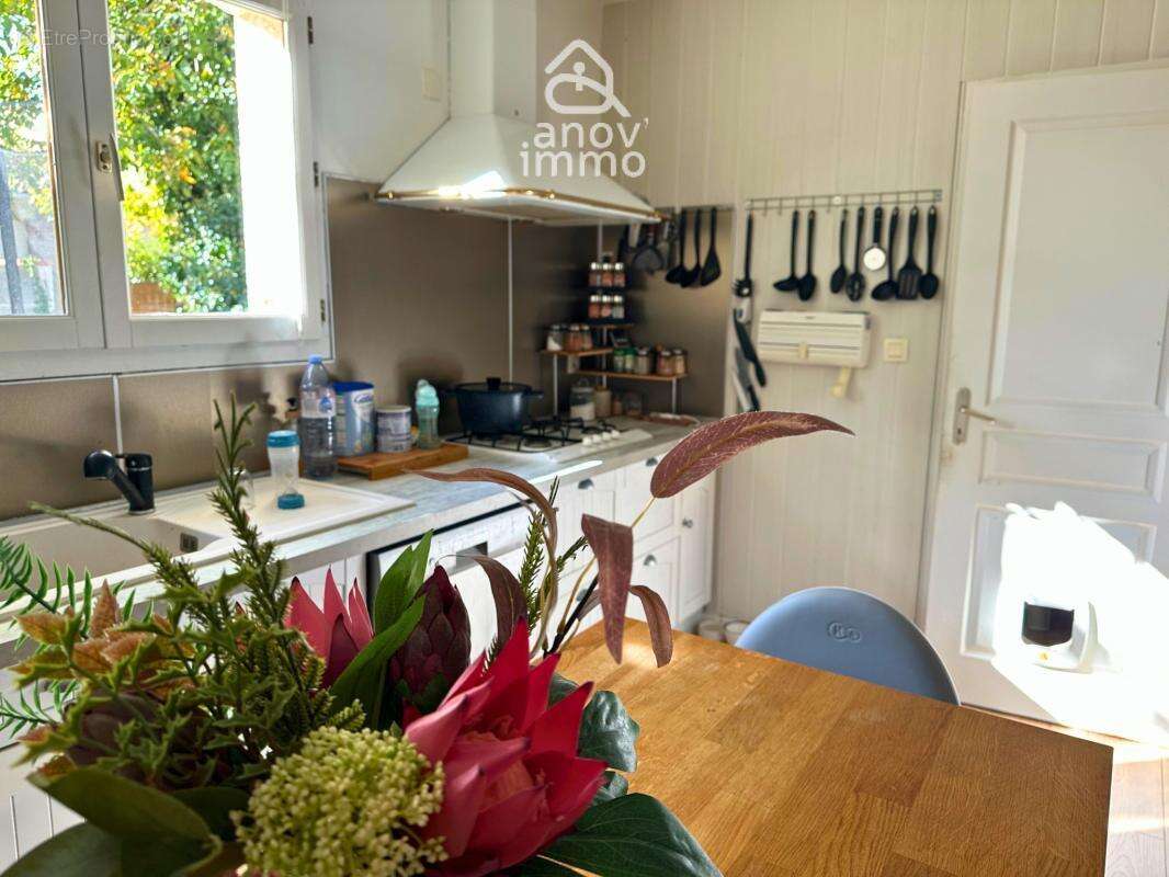 Auterive (31) - villa 141 m2 sur 823 m2 de terrain cloture e - photo 8