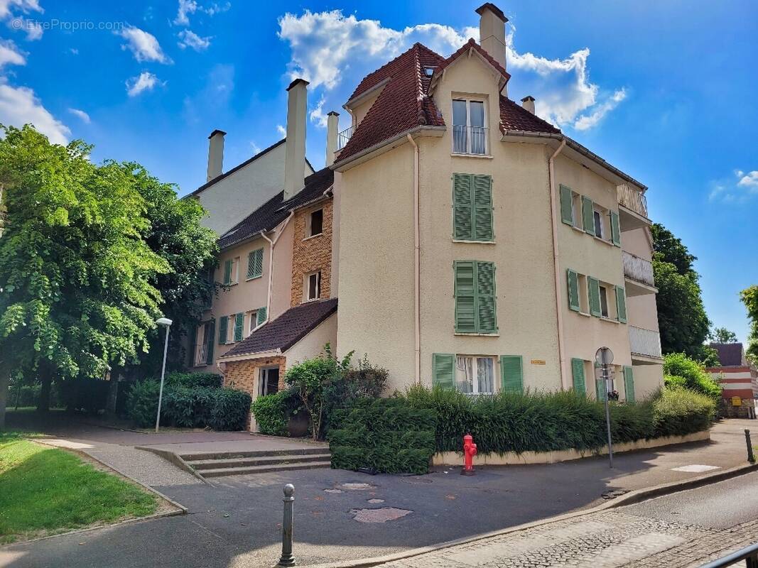 Appartement à GROSLAY