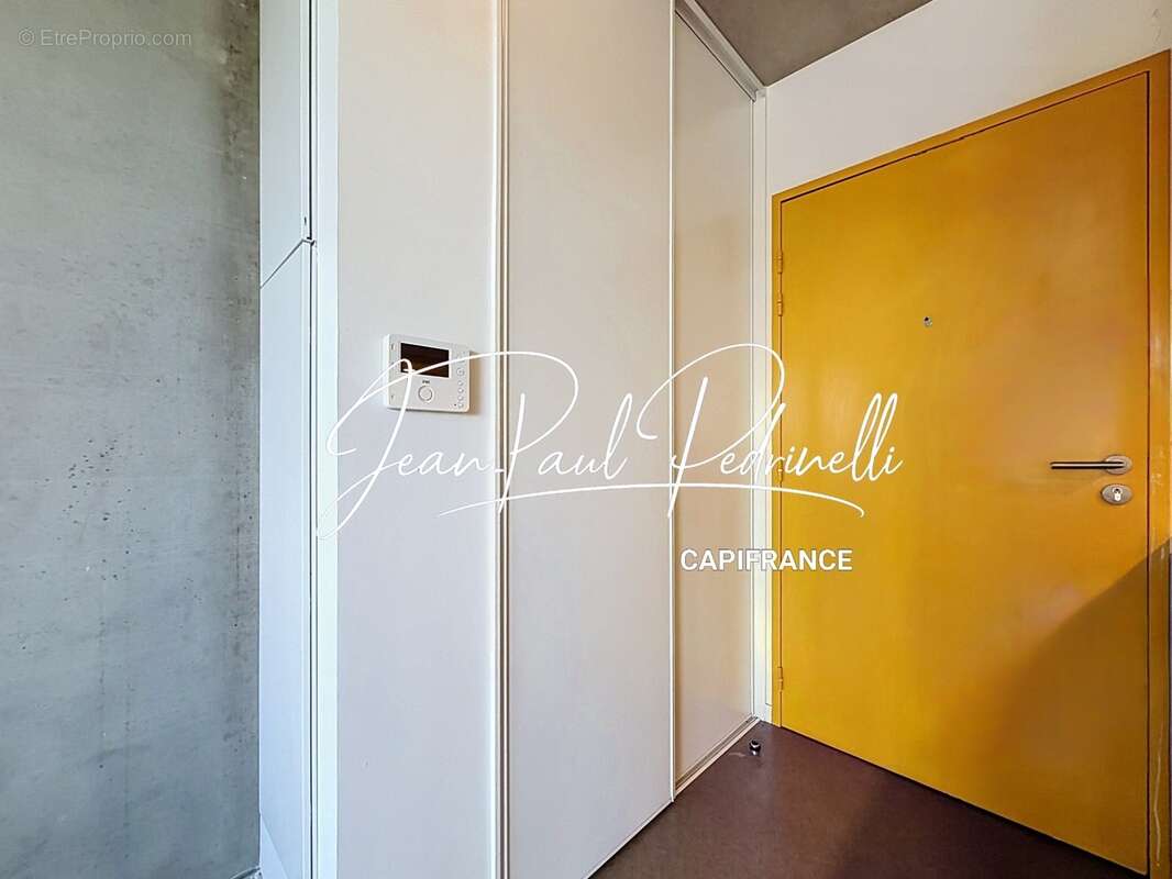 Rare Appartement Lyon 2 Cœur Confluence - T1 de 20 m² - Spécial investissement locatif - - Bail commercial LMNP géré -  Rentabil - photo 28