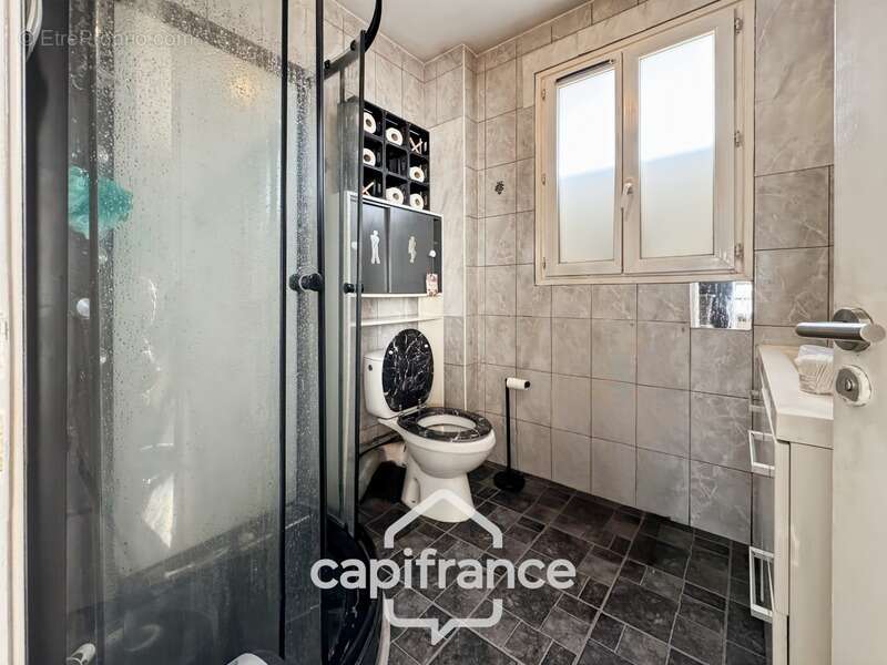 Maison à OUROUX-SUR-SAONE