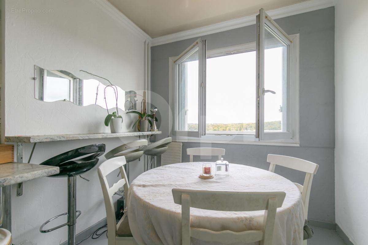 Appartement à BOISSY-SAINT-LEGER