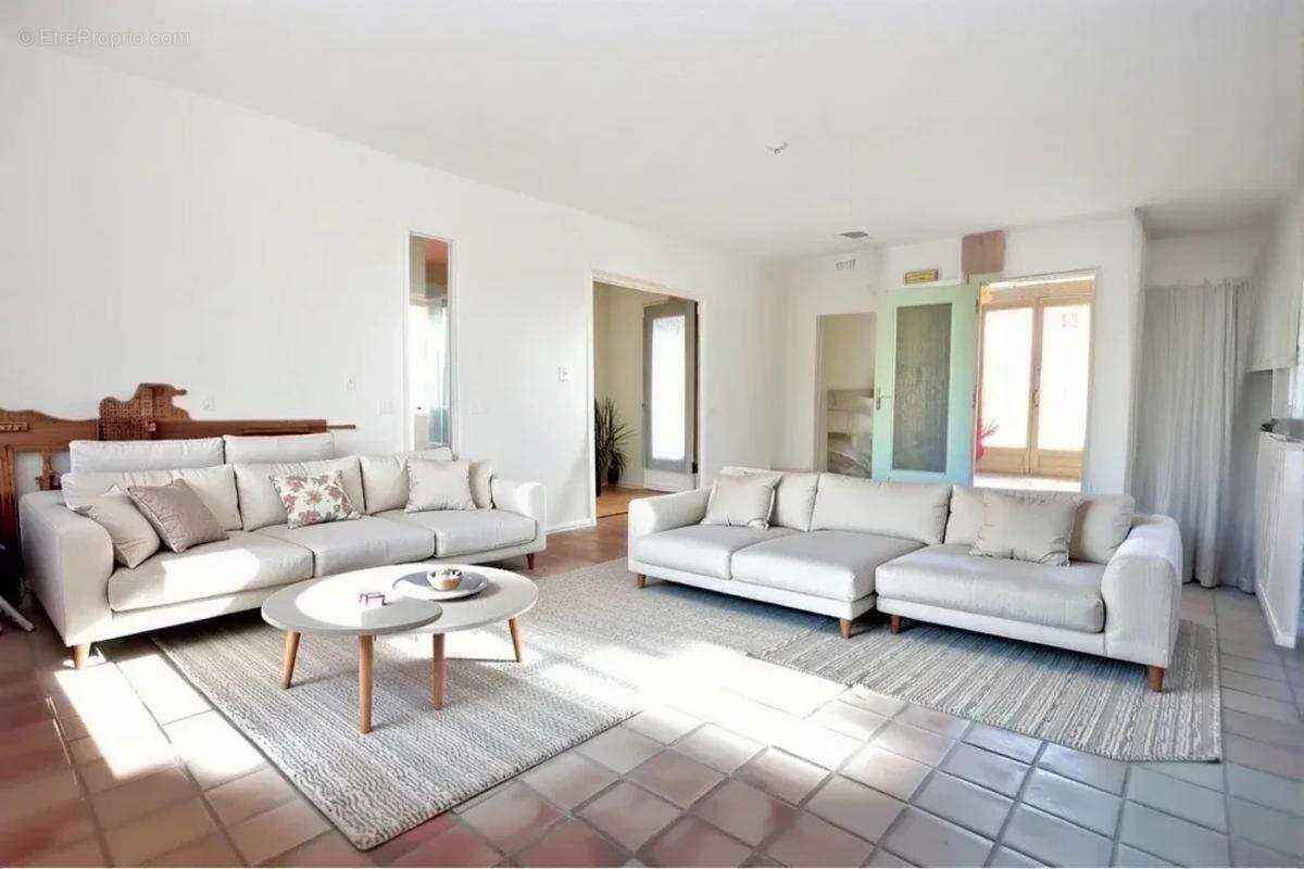 Maison à SAINTE-FOY-L&#039;ARGENTIERE