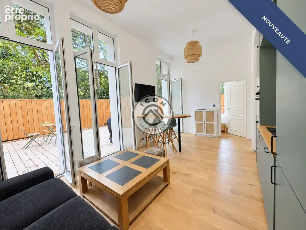 Ville d'Hiver - Appartement T3 meublé avec belle terrasse - photo 3