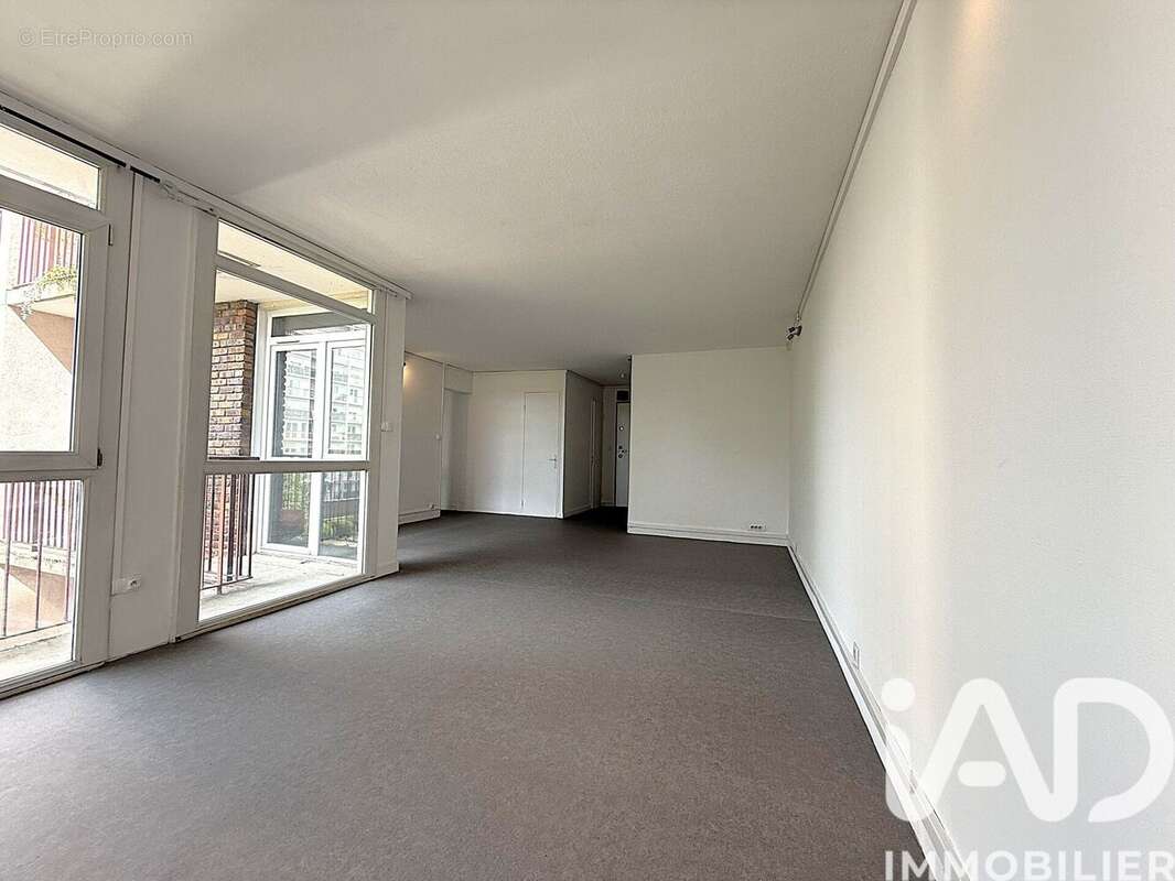 Photo 2 - Appartement à BOUSSY-SAINT-ANTOINE