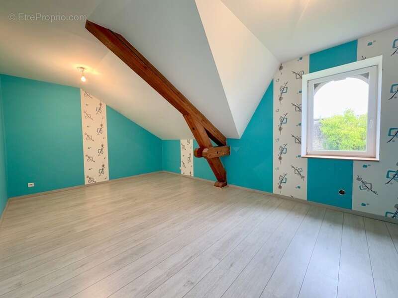 Maison à CIREY-SUR-VEZOUZE