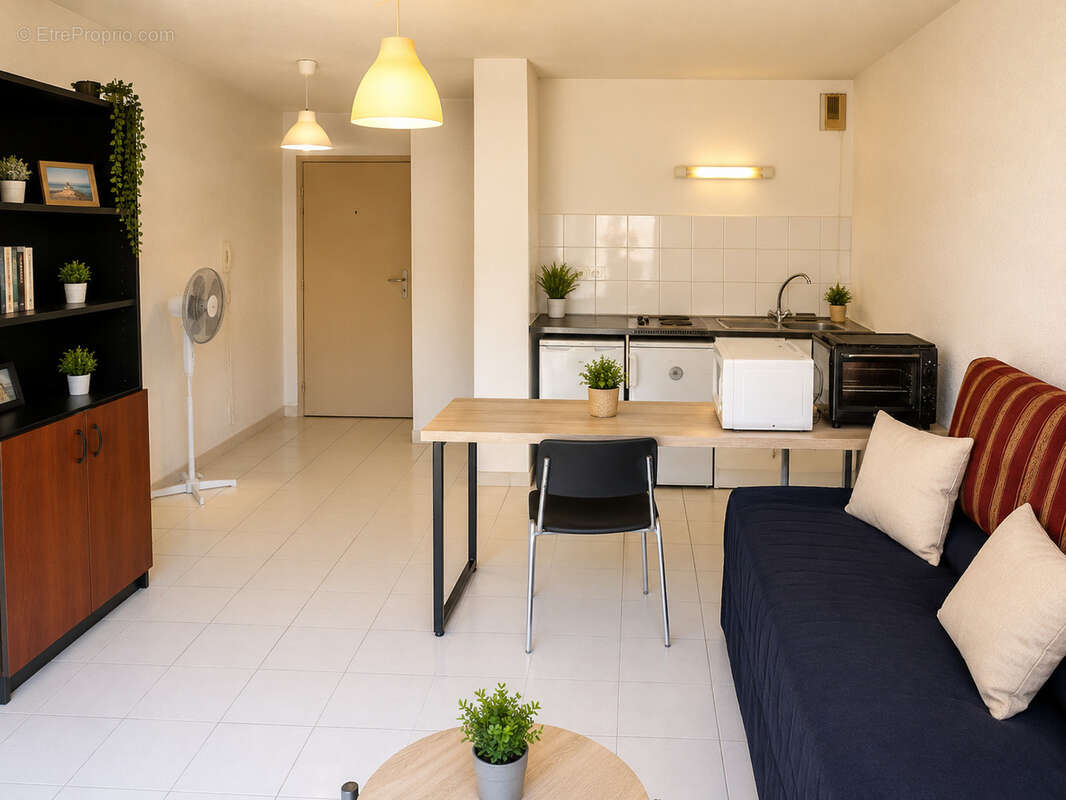 Appartement à MARSEILLE-4E