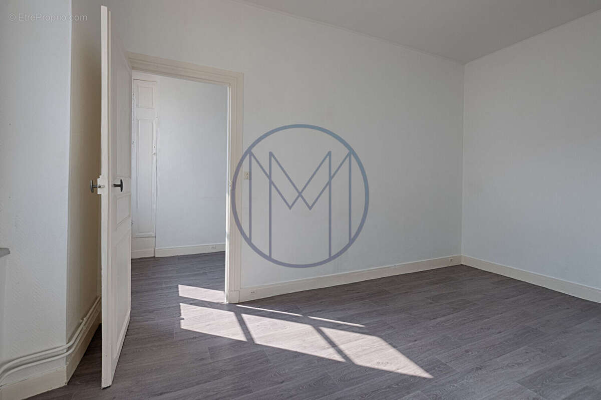 Appartement à VERSAILLES