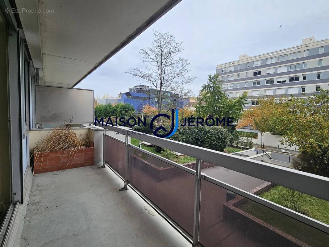 Appartement à CLICHY